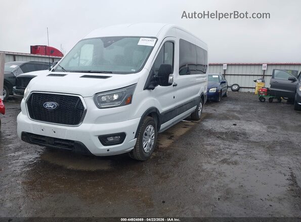 1FBAX2C83TKA07969 2026 FORD PASSENGER White წინა მარცხენა ხედი სამი მეოთხედიდან