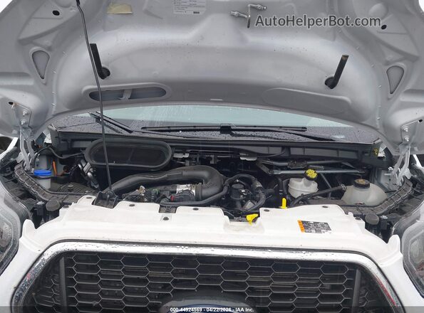 1FBAX2C83TKA07969 2026 FORD PASSENGER White უკანა ხედი