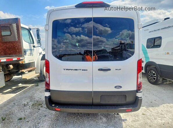 1FBAX2C83TKA19913 2026 FORD TRANSIT White Rear view