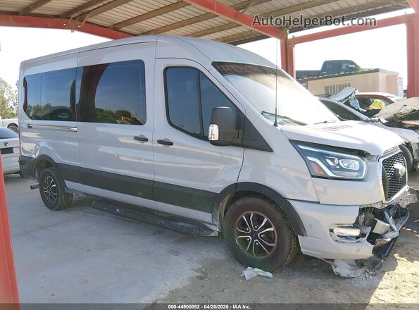 1FBAX2CG4PKB83295 2023 FORD PASSENGER Gray Widok wnętrza z tyłu
