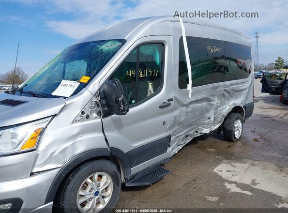 1FBAX2CG6NKA59932 2022 FORD PASSENGER Gray Вид спереду