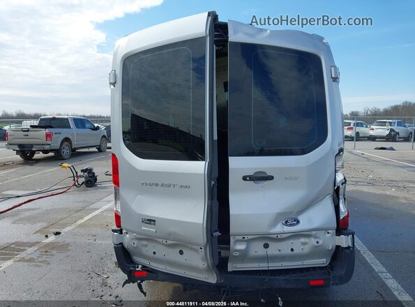 1FBAX2CG6NKA59932 2022 FORD PASSENGER Gray 