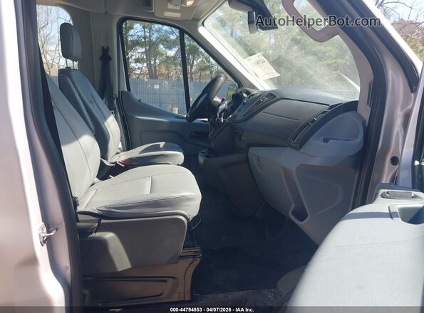 1FBAX2CM0KKA34056 2019 FORD TRANSIT-350 Silver წინა სალონის ხედი