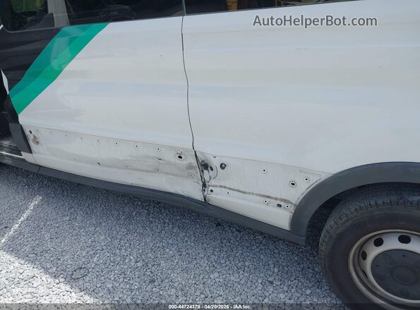 1FBAX2XG5GKA00108 2016 FORD TRANSIT-350 White Front view