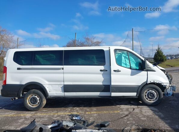 1FBAX2Y85MKA90461 2021 FORD PASSENGER White 