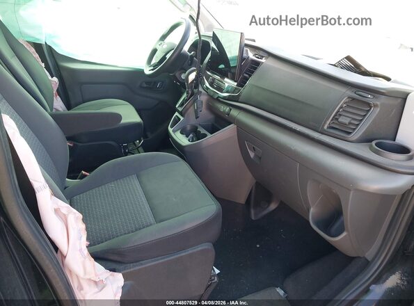 1FBAX2Y85RKA43180 2024 FORD PASSENGER Black Vista interior delantera