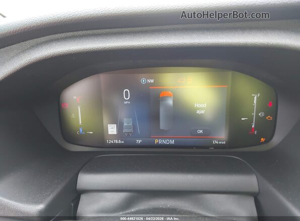 1FBAX2YG0TKA15804 2026 FORD PASSENGER White Vista de los asientos traseros
