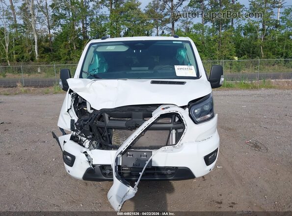 1FBAX2YG0TKA15804 2026 FORD PASSENGER White Vista del cuadro de instrumentos
