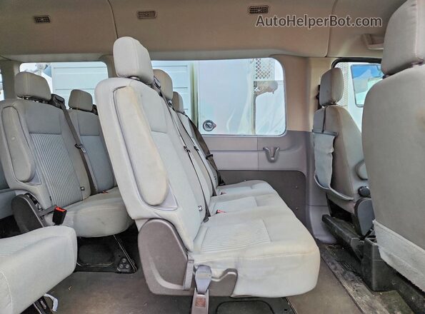 1FBZX2CG6GKA04483 2016 FORD TRANSIT Gray Vista interior trasera
