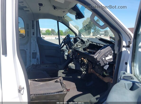 1FBZX2YM2HKB05049 2017 FORD TRANSIT-350 Белый Вид салона спереди