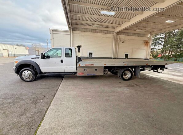 1FD0X5GYXGEA33357 2016 FORD F550 White Rear interior view