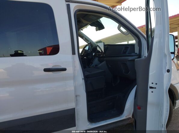 1FDAX2Y87RKA12634 2024 FORD PASSENGER White Սալոնի դիմացի տեսք