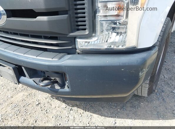 1FDBF2A68HEE07189 2017 FORD F-250 White Vista del cuadro de instrumentos