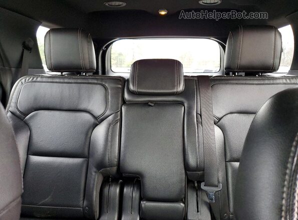 1FM5K7F87HGE34002 2017 FORD FORD EXPLORER Gray Widok tylnych siedzeń