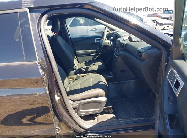 1FM5K8AB8MGA64858 2021 FORD POLICE INTERCEPTOR Черный Вид салона спереди