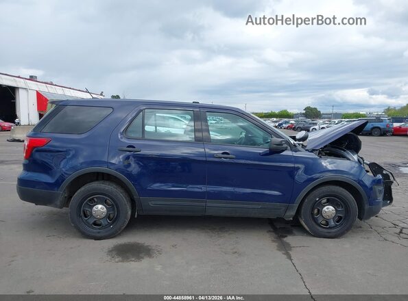 1FM5K8AR4HGC07873 2017 FORD UTILITY POLICE INTERCEPTOR Dark Blue Rear interior view