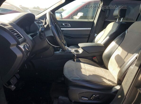 1FM5K8D81HGD10087 2017 FORD FORD EXPLORER Gray Widok wnętrza z przodu