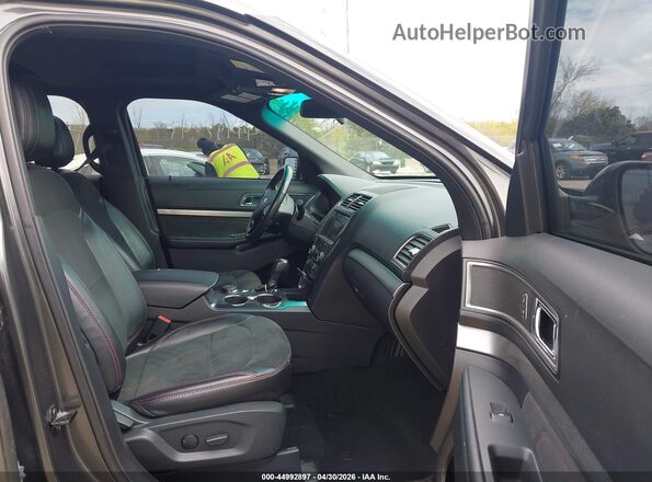 1FM5K8D82KGA05379 2019 FORD FORD EXPLORER Gray Widok wnętrza z przodu