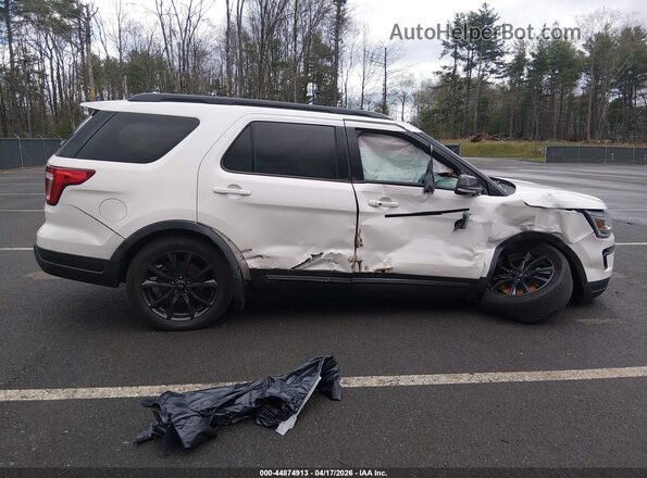 1FM5K8D85KGA82375 2019 FORD FORD EXPLORER White Rear interior view