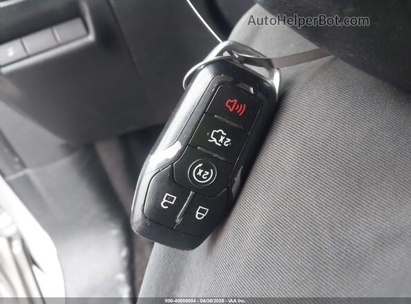 1FM5K8DH1GGC01143 2016 FORD FORD EXPLORER Silver Widok deski rozdzielczej