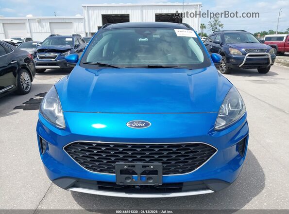 1FMCU0BZ1MUB04620 2021 FORD ESCAPE Blue Widok zestawu wskaźników