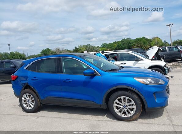 1FMCU0BZ1MUB04620 2021 FORD ESCAPE Blue Widok wnętrza z tyłu