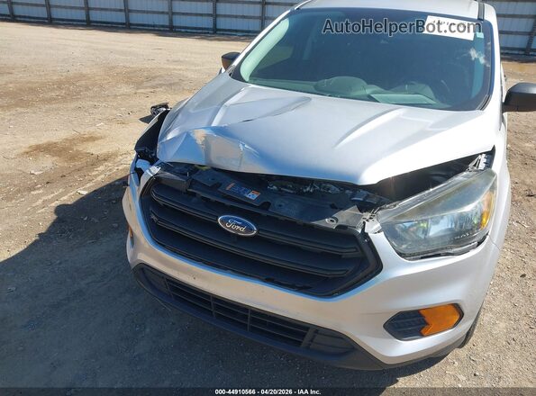1FMCU0F71KUB20564 2019 FORD ESCAPE Серебряный Вид спереди