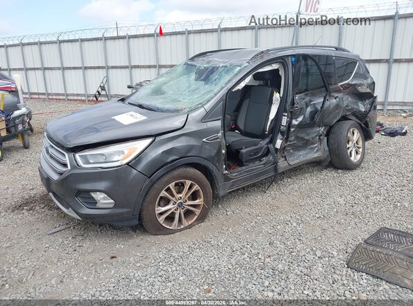 1FMCU0GD0HUE32971 2017 FORD ESCAPE Gray Vista tres cuartos delantera izquierda