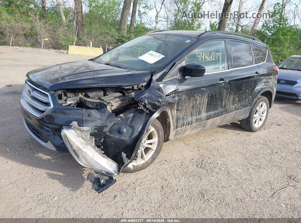 1FMCU0GD1HUB77389 2017 FORD ESCAPE Black Передня ліва чверть