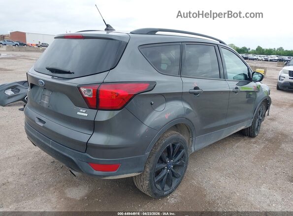 1FMCU0GD5KUB30227 2019 FORD ESCAPE Серый Задняя правая четверть