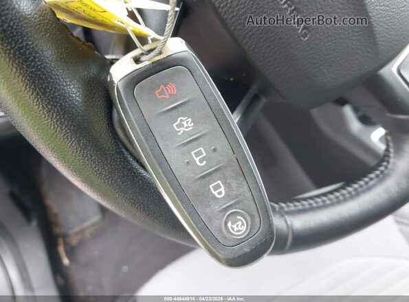 1FMCU0GD5KUB30227 2019 FORD ESCAPE Серый Вид панели приборов