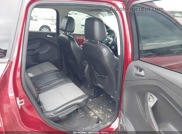 1FMCU0GD6HUC63149 2017 FORD ESCAPE Red VIN կոդի պիտակի տեսք