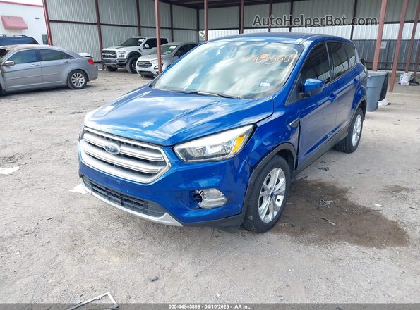 1FMCU0GD7HUB51833 2017 FORD ESCAPE Blue Vista frontal
