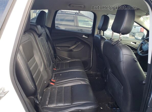 1FMCU0HD0JUC04750 2018 FORD ESCAPE White Вид задніх сидінь