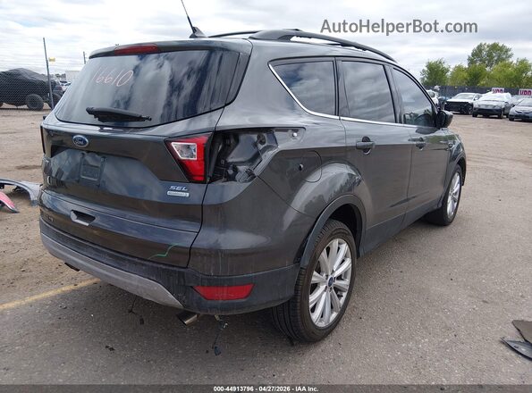 1FMCU0HD7KUB28333 2019 FORD ESCAPE Gray Rear right