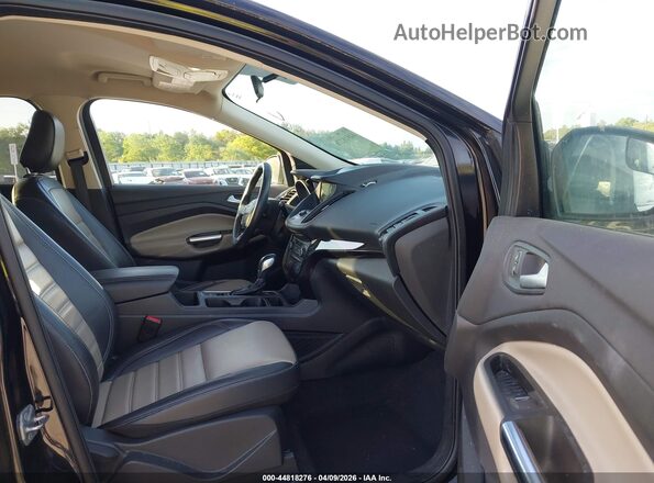 1FMCU0HDXKUB75355 2019 FORD ESCAPE Black Front interior view
