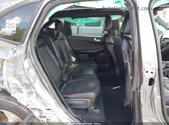 1FMCU0MN5SUB48188 2025 FORD ESCAPE Gray Widok naklejki z numerem VIN