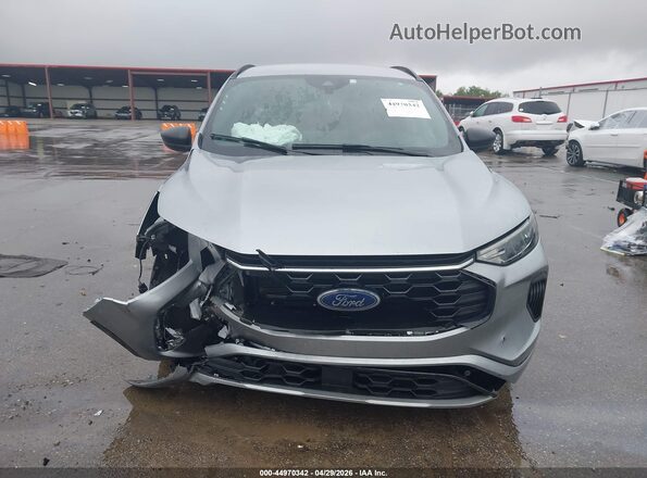 1FMCU0MN7PUB12770 2023 FORD ESCAPE Серебряный Вид щитка приборов
