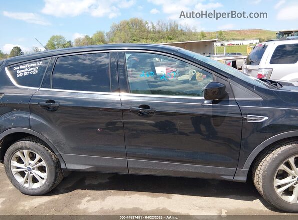 1FMCU9GD2HUC08766 2017 FORD ESCAPE Black Widok wnętrza 360 stopni