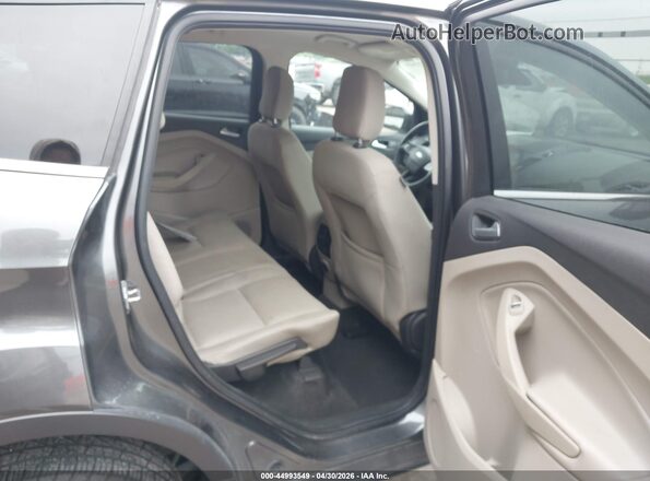1FMCU9GD2KUB33347 2019 FORD ESCAPE Silver Widok naklejki z numerem VIN