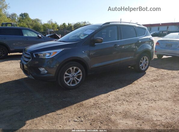 1FMCU9GD4JUB44767 2018 FORD ESCAPE Gray წინა მარცხენა ხედი სამი მეოთხედიდან