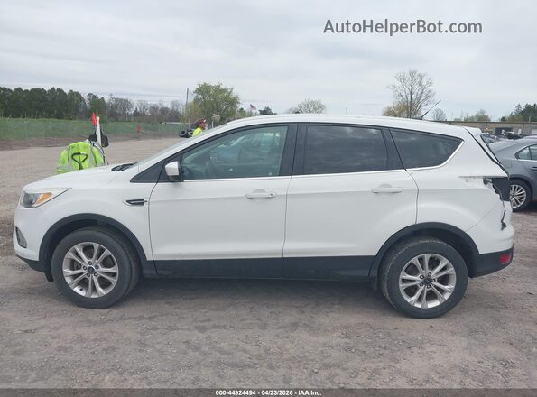 1FMCU9GD7HUB25706 2017 FORD ESCAPE White Панорамний вид салону 360°