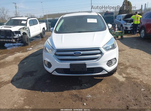 1FMCU9GD7KUB64836 2019 FORD ESCAPE White Вид щитка приладів