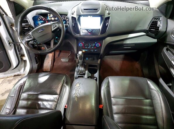 1FMCU9HD0JUD08353 2018 FORD ESCAPE White Widok deski rozdzielczej