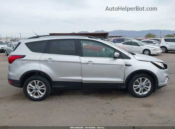 1FMCU9HD4KUB62895 2019 FORD ESCAPE Silver Vista interior trasera