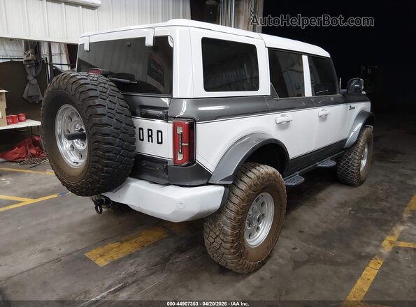 1FMEE5DP5NLB66043 2022 FORD BRONCO Белый Задняя правая четверть
