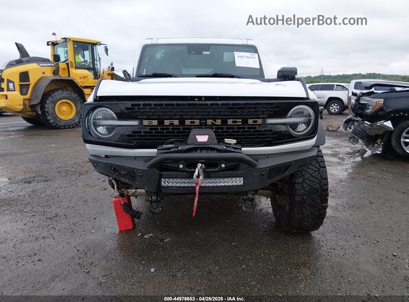 1FMEE5DP8MLA73435 2021 FORD BRONCO White Вид задньої частини салону