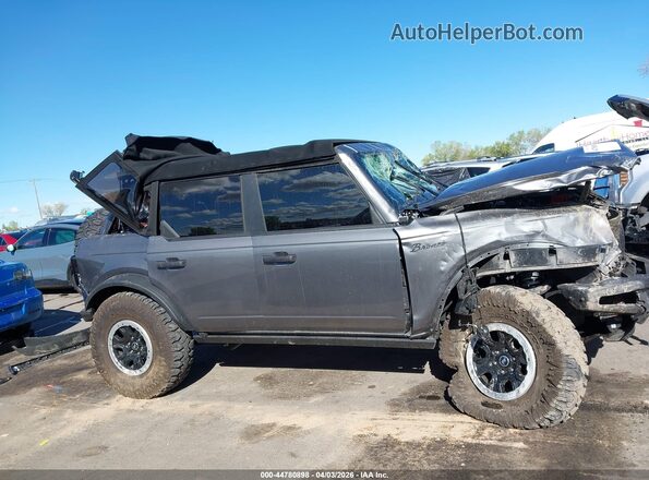 1FMEE5DP8MLA89599 2021 FORD BRONCO Silver 360 interior view