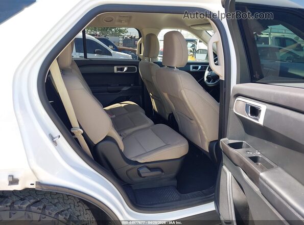 1FMSK7BH0MGA70539 2021 FORD FORD EXPLORER White Vista de la etiqueta del VIN