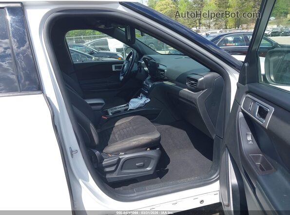 1FMSK7DH0LGA77163 2020 FORD FORD EXPLORER White Widok wnętrza z przodu